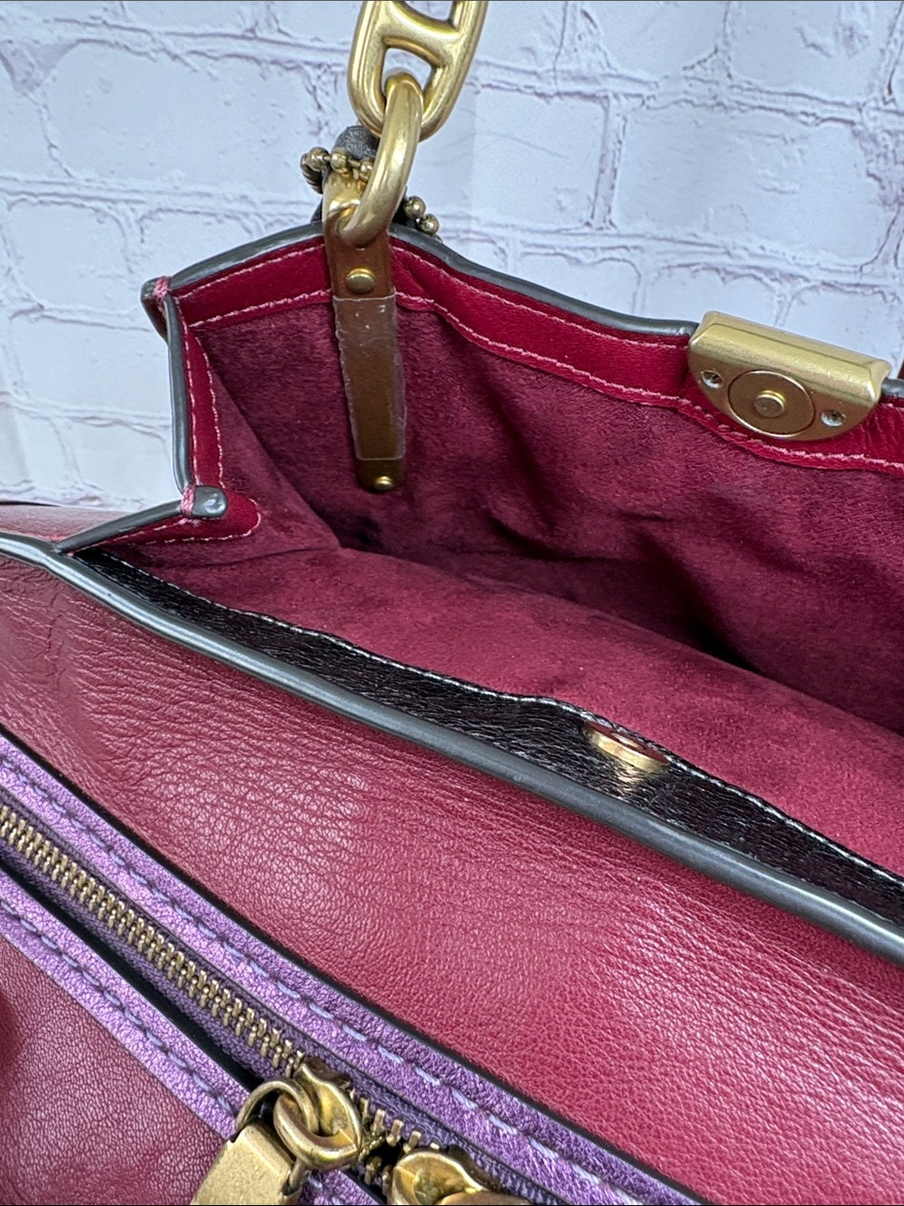 LOWST Coach Dreamer 27 “Endless Possibilities of NYC” Leather Crossbody Handbag - Picture 11 of 16